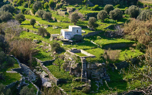 Μονοπάτια στη Σίφνο